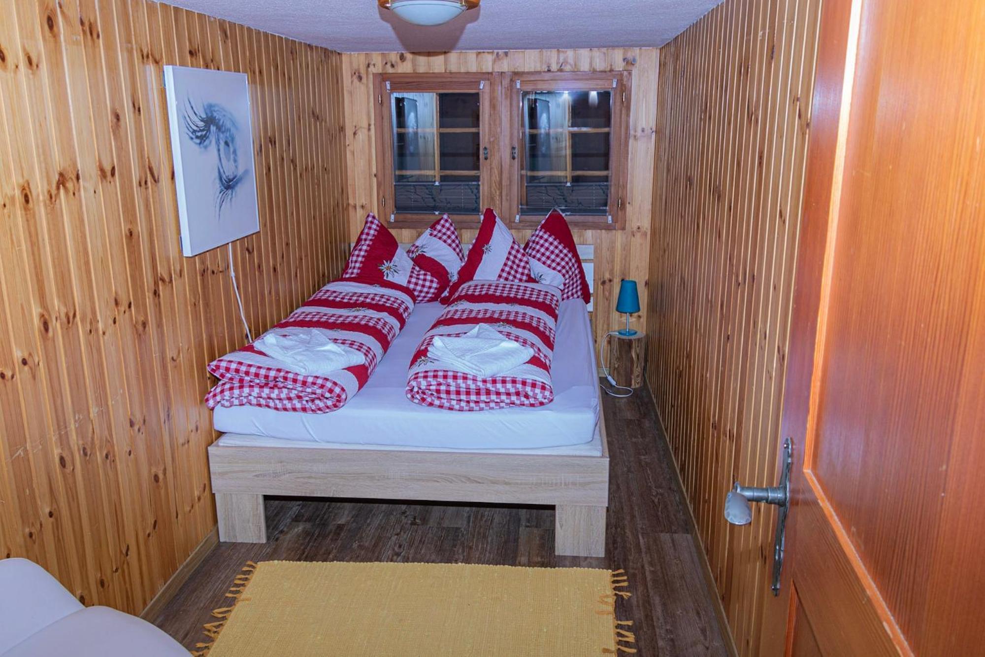 Ferienwohnung Slavica Dorfstrasse 94 Randa Luaran gambar