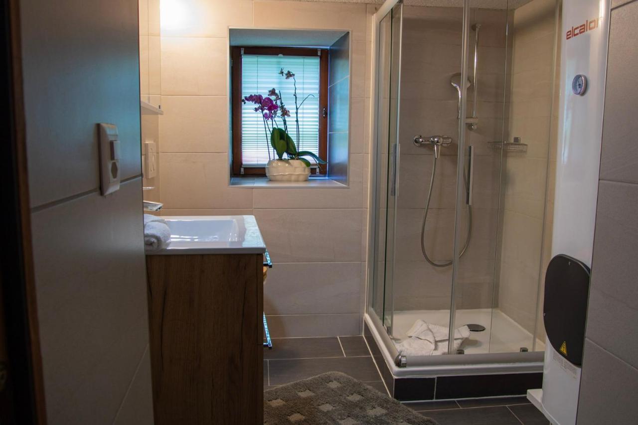 Ferienwohnung Slavica Dorfstrasse 94 Randa Luaran gambar