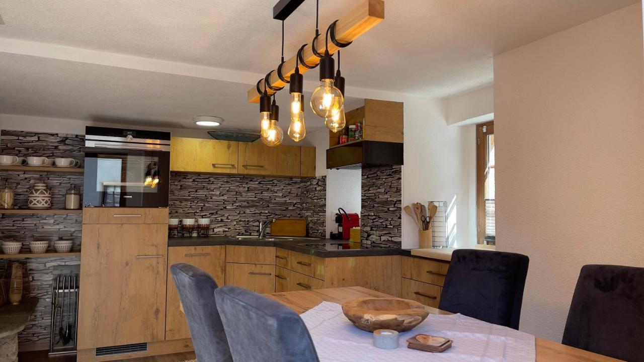 Ferienwohnung Slavica Dorfstrasse 94 Randa Luaran gambar