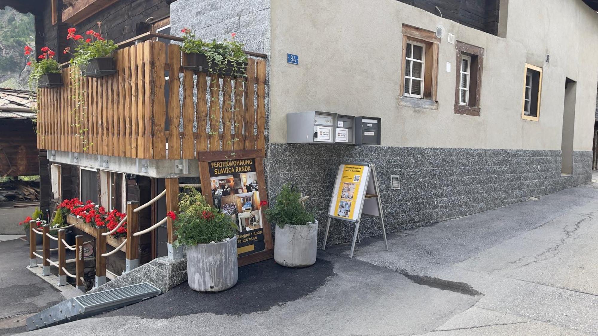 Ferienwohnung Slavica Dorfstrasse 94 Randa Luaran gambar
